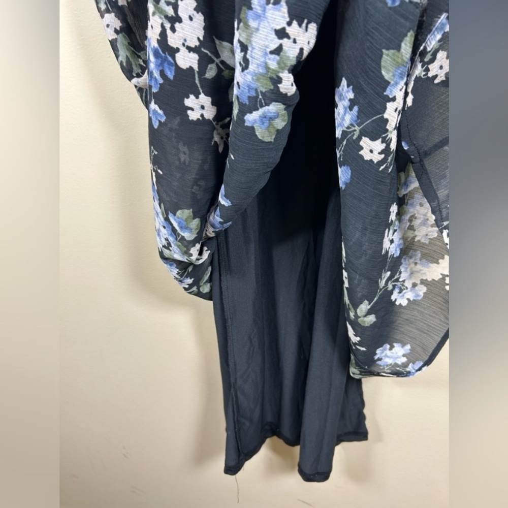 H&M Black and White Mock Neck long Sleeve Dress - Picture 5 of 6
